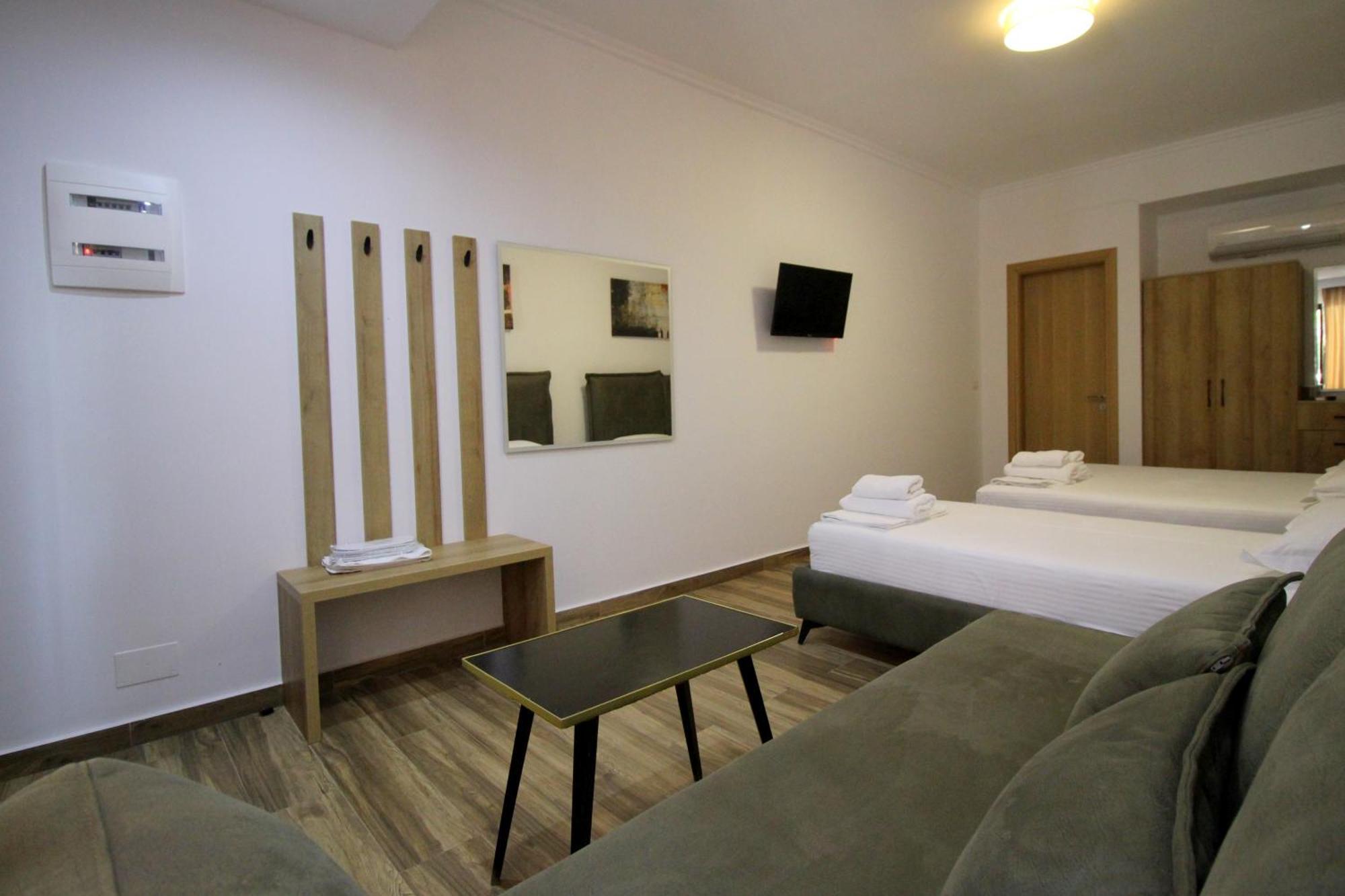 Ortus Rooms Sarandë Buitenkant foto