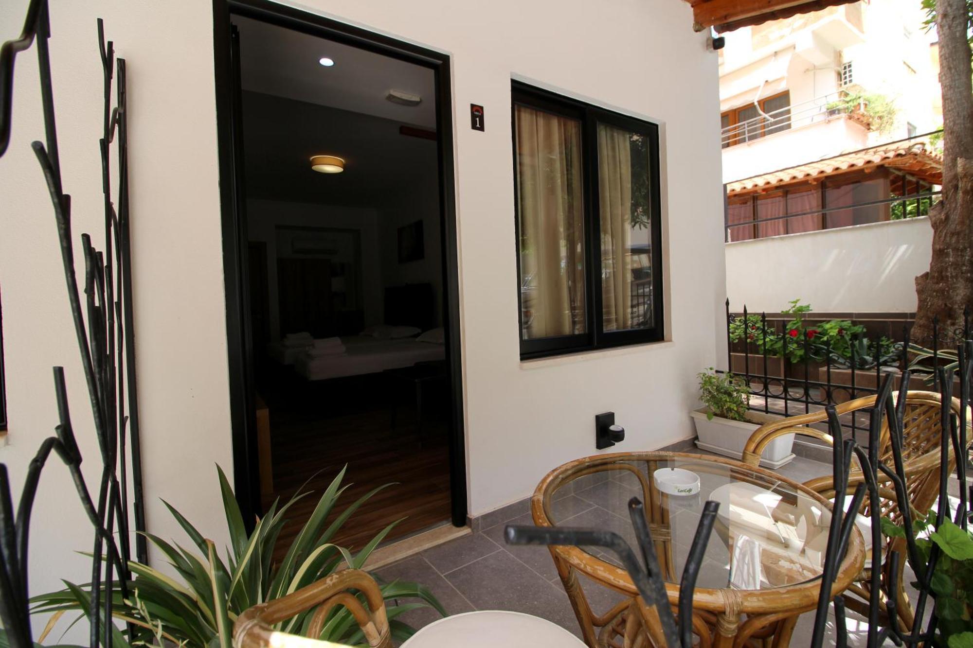 Ortus Rooms Sarandë Buitenkant foto