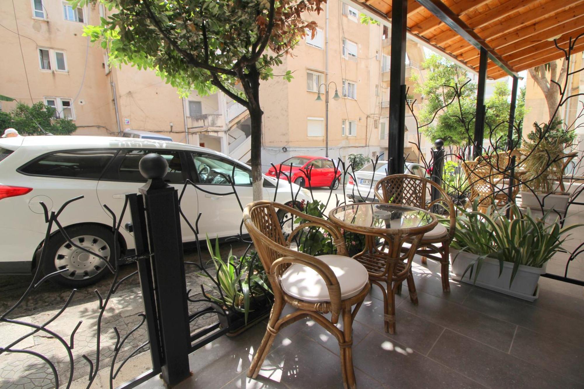 Ortus Rooms Sarandë Buitenkant foto